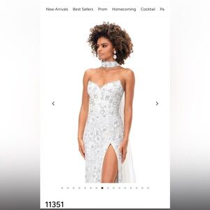 Ashley Lauren Style 11351